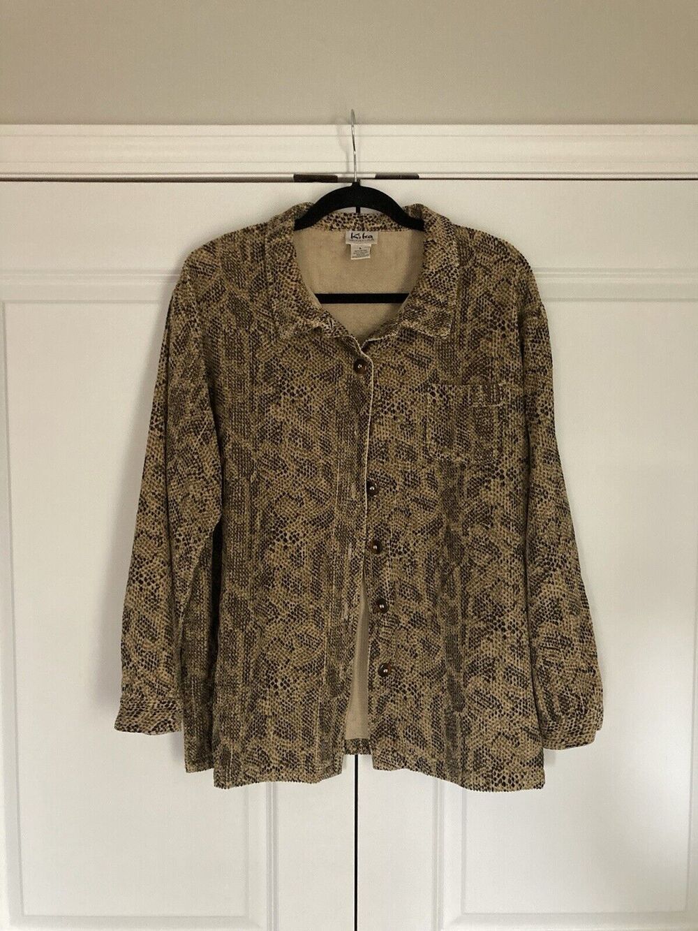Kiko Comfortable Clothing VTG Womens Leopard Corduroy Ribbed Jacket Shacket L
